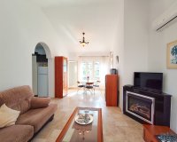 Revente - Villa -
Villamartin - Costa Blanca