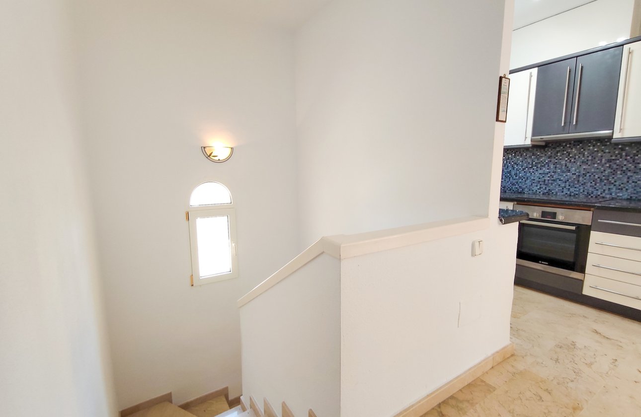 Revente - Villa -
Villamartin - Costa Blanca