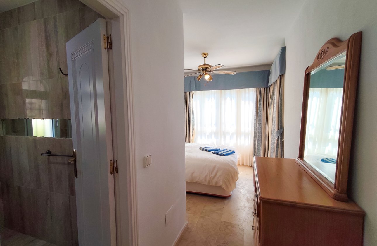 Revente - Villa -
Villamartin - Costa Blanca
