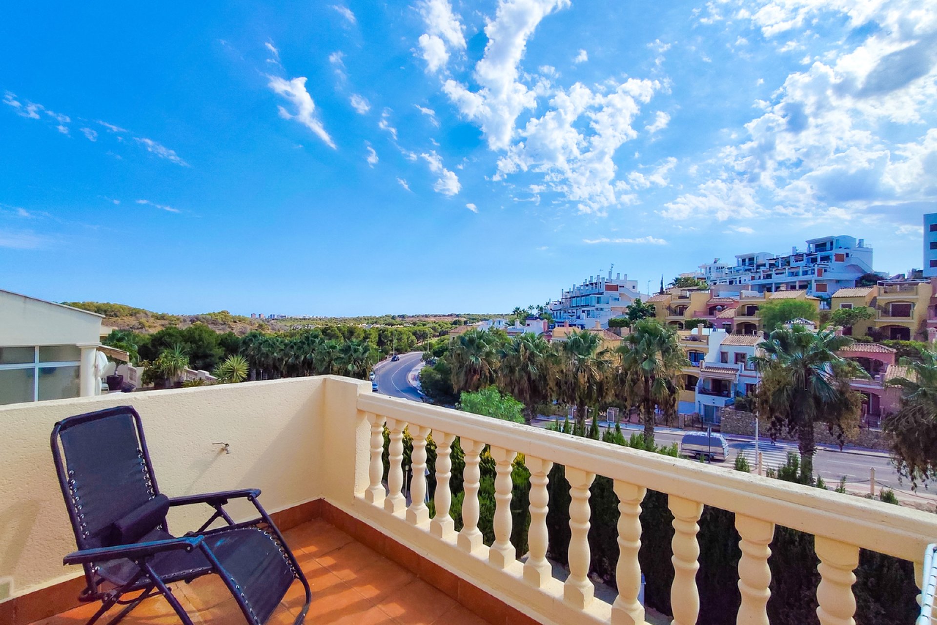Revente - Villa -
Villamartin - Costa Blanca
