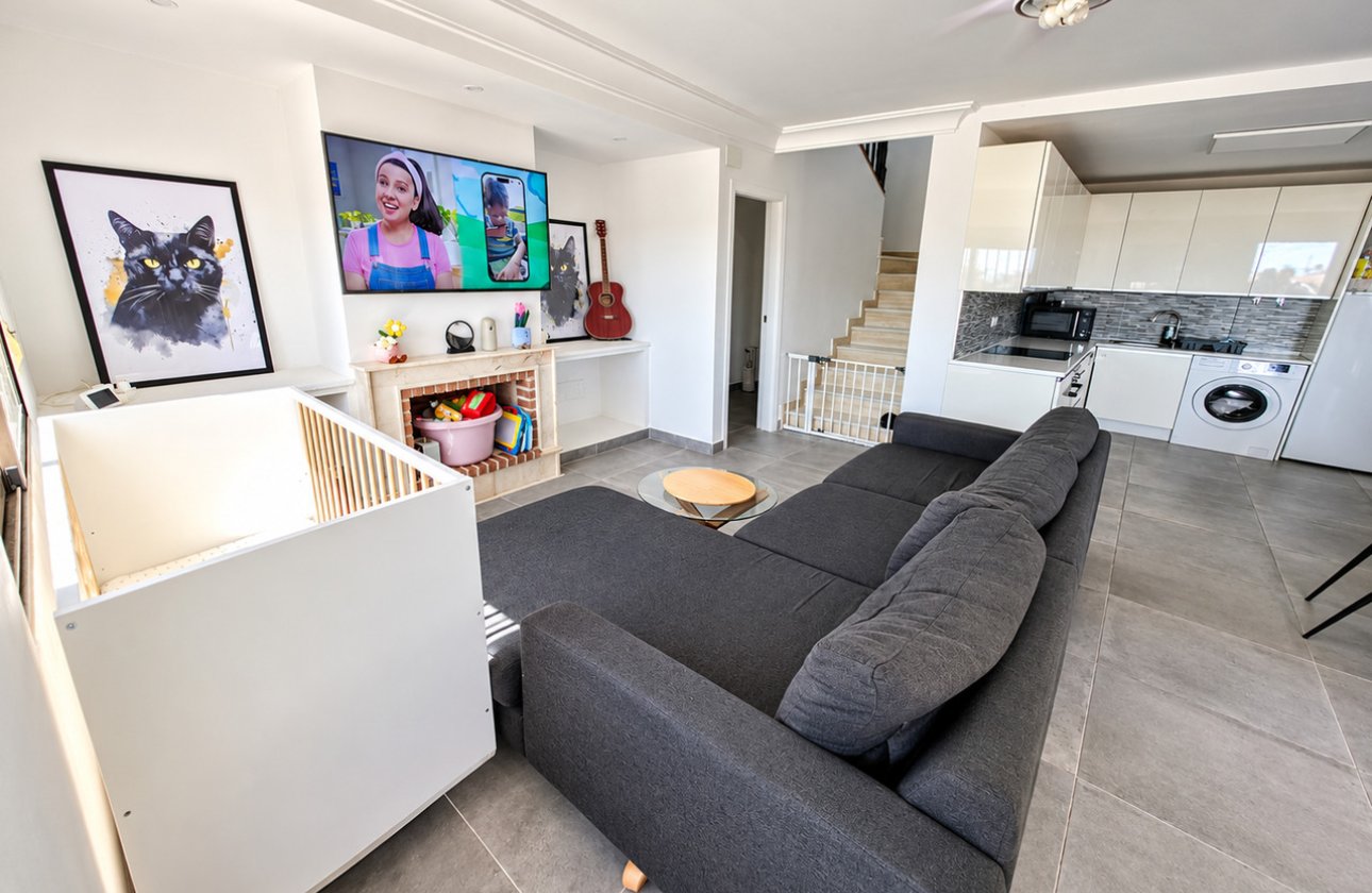 Revente - Villa -
Villamartin - Costa Blanca