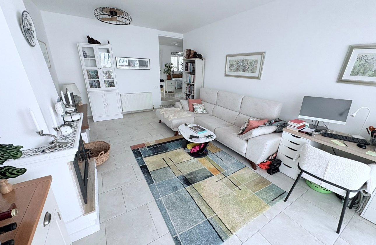 Revente - Villa -
Villamartin - Costa Blanca