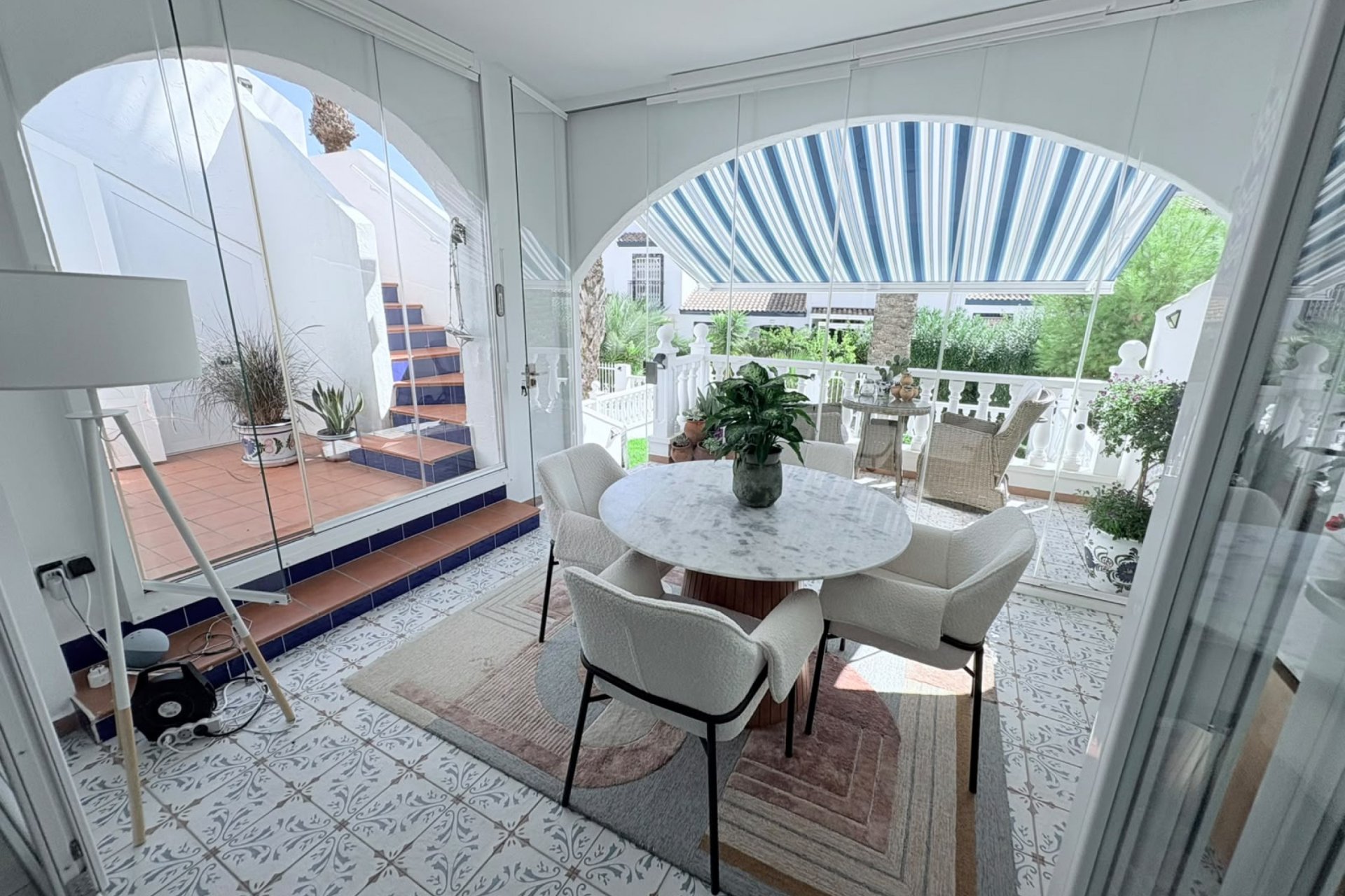 Revente - Villa -
Villamartin - Costa Blanca
