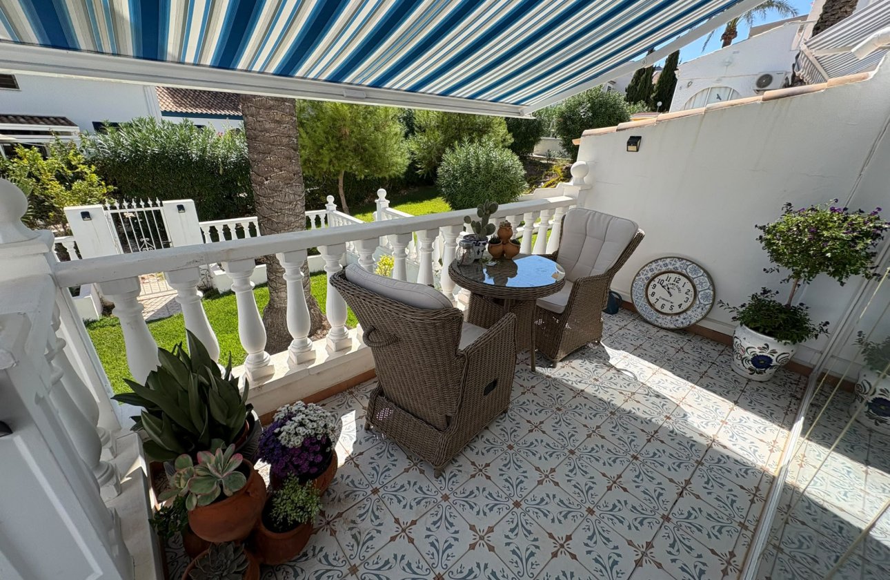 Revente - Villa -
Villamartin - Costa Blanca