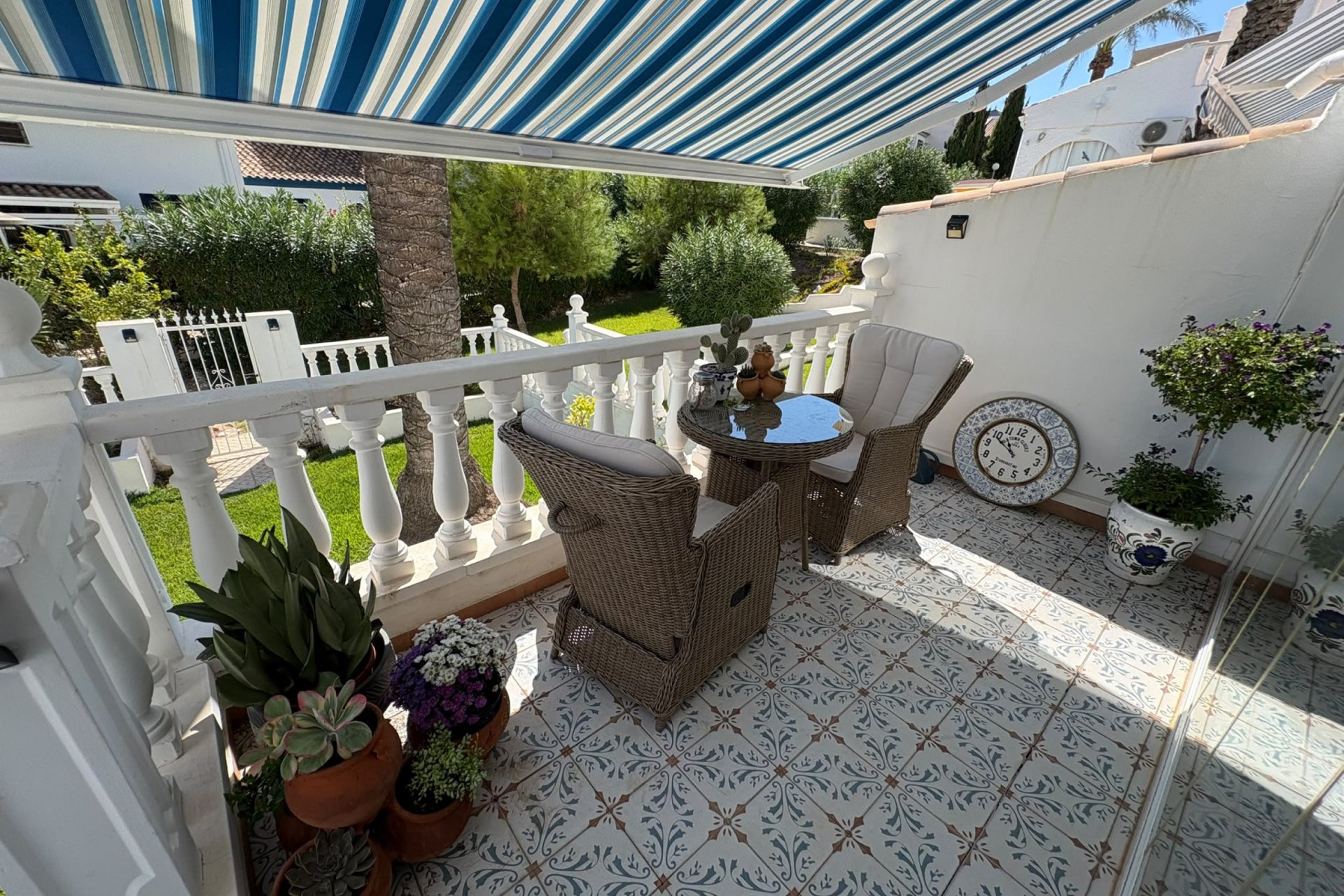 Revente - Villa -
Villamartin - Costa Blanca