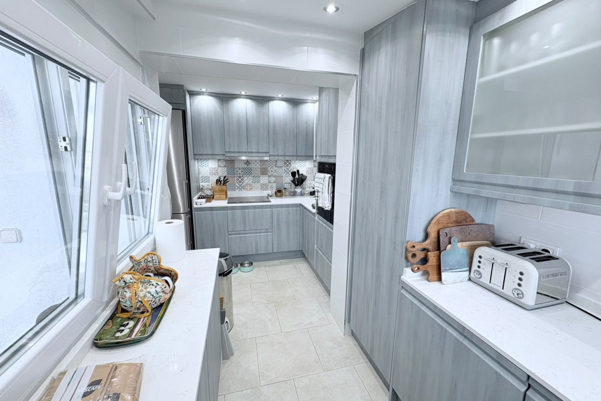 Revente - Villa -
Villamartin - Costa Blanca