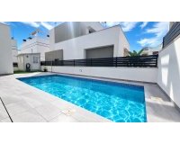 Revente - Villa -
Villamartin - Costa Blanca