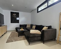 Revente - Villa -
Villamartin - Costa Blanca
