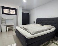 Revente - Villa -
Villamartin - Costa Blanca