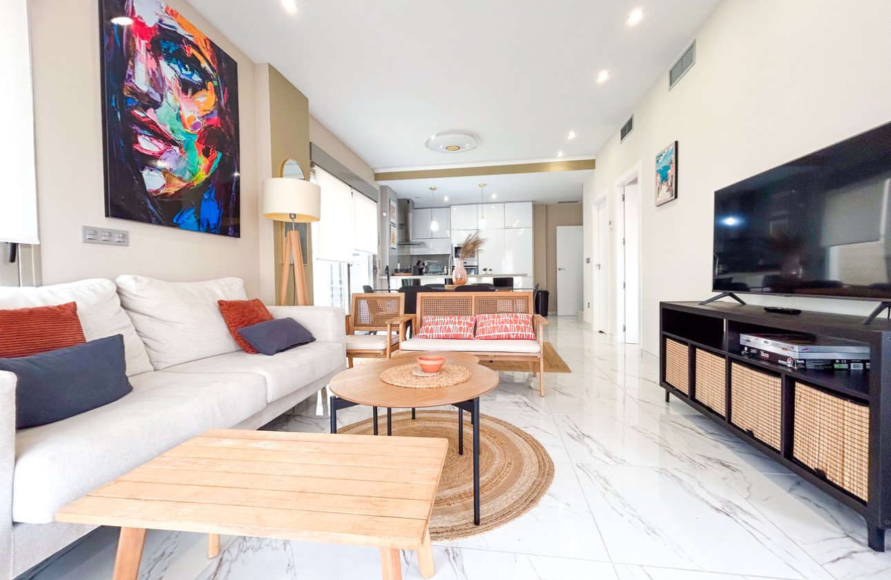Revente - Villa -
Villamartin - Costa Blanca