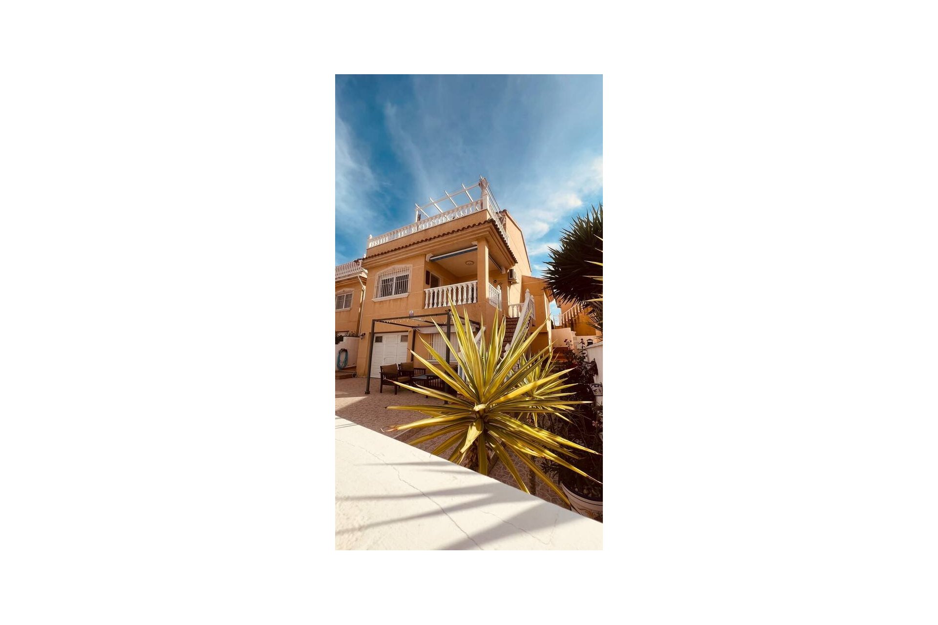 Revente - Villa -
Villamartin - Costa Blanca
