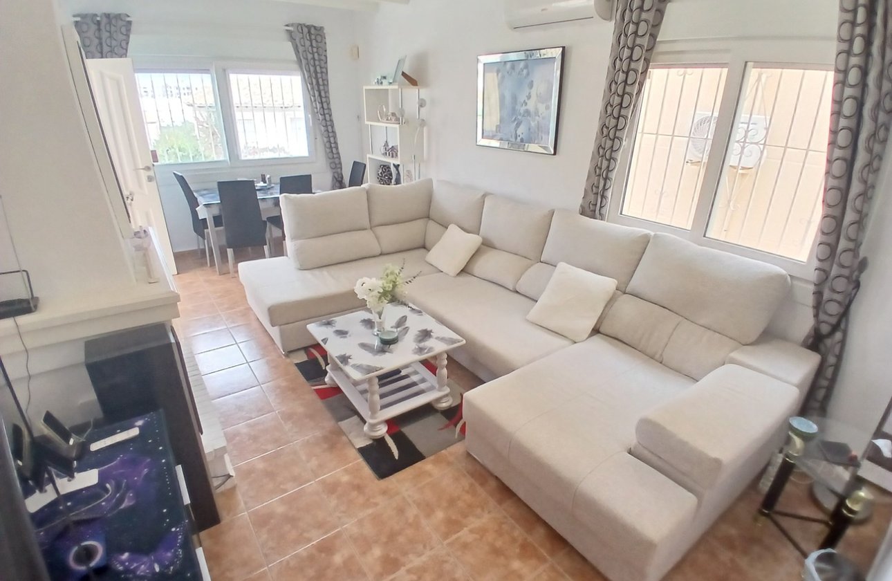 Revente - Villa -
Villamartin - Costa Blanca