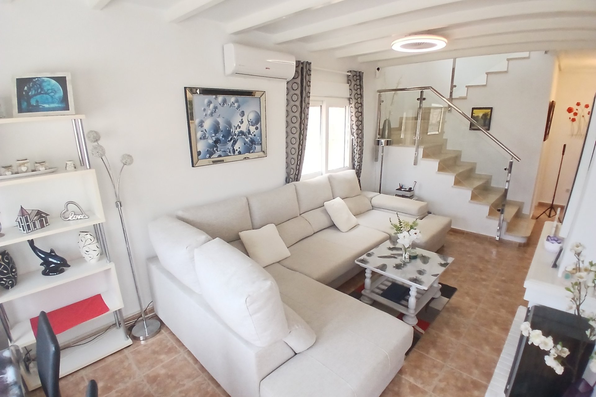 Revente - Villa -
Villamartin - Costa Blanca