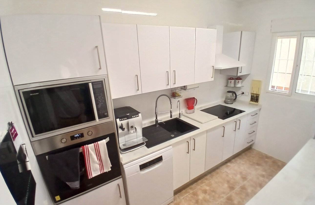 Revente - Villa -
Villamartin - Costa Blanca