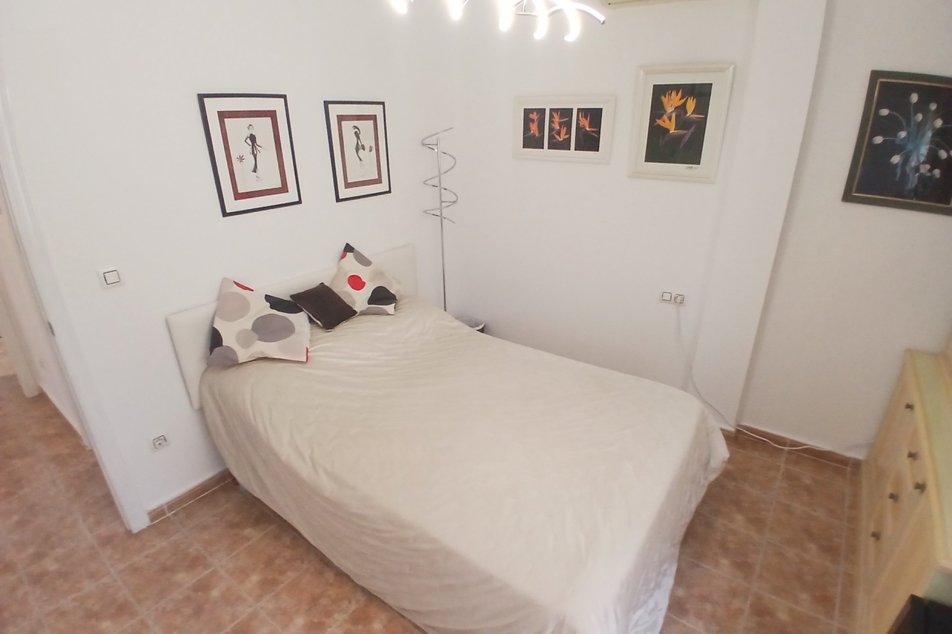 Revente - Villa -
Villamartin - Costa Blanca