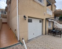 Revente - Villa -
Villamartin - Costa Blanca