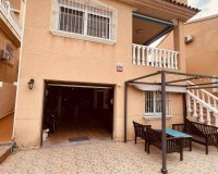 Revente - Villa -
Villamartin - Costa Blanca