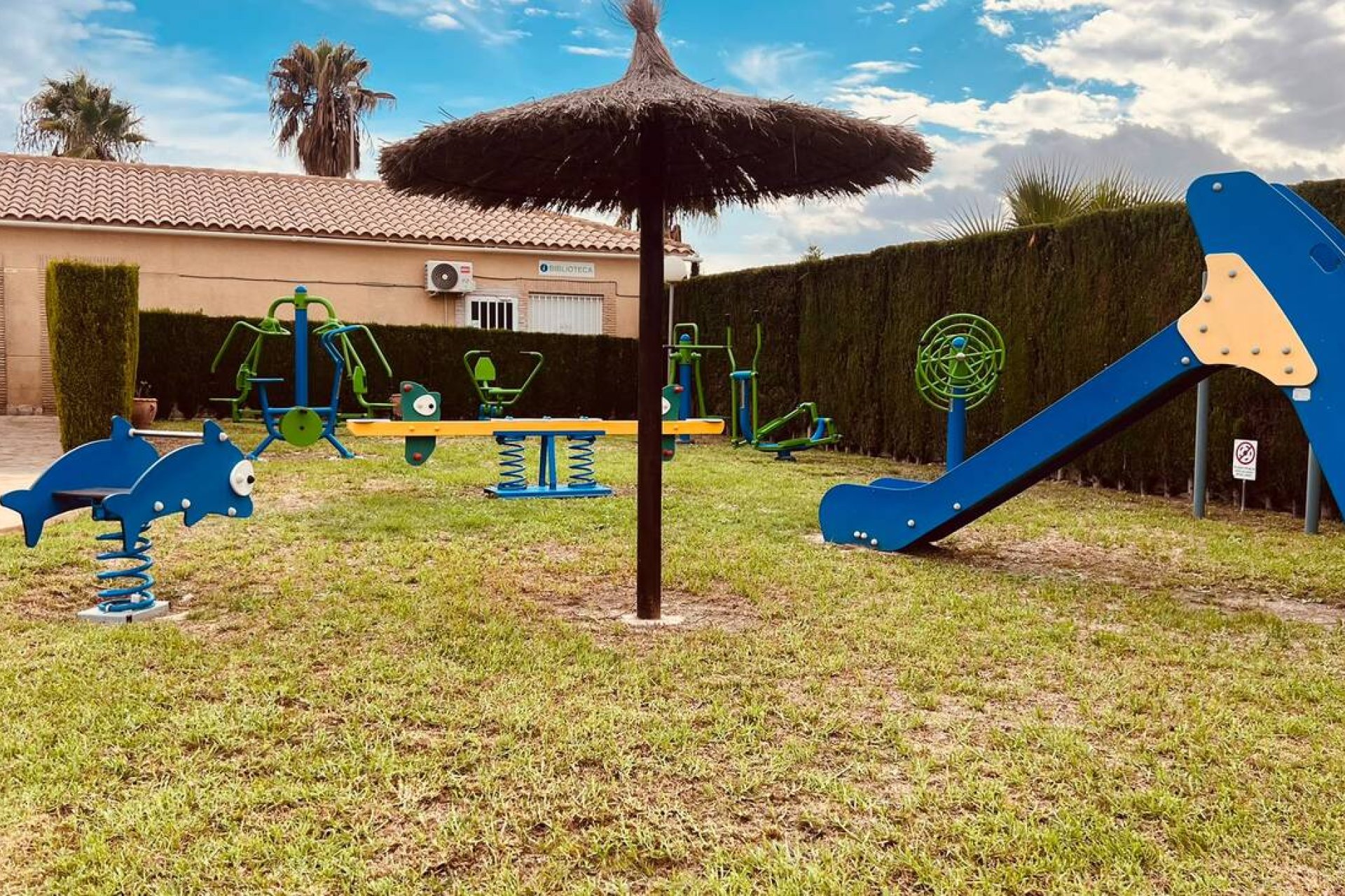 Revente - Villa -
Villamartin - Costa Blanca