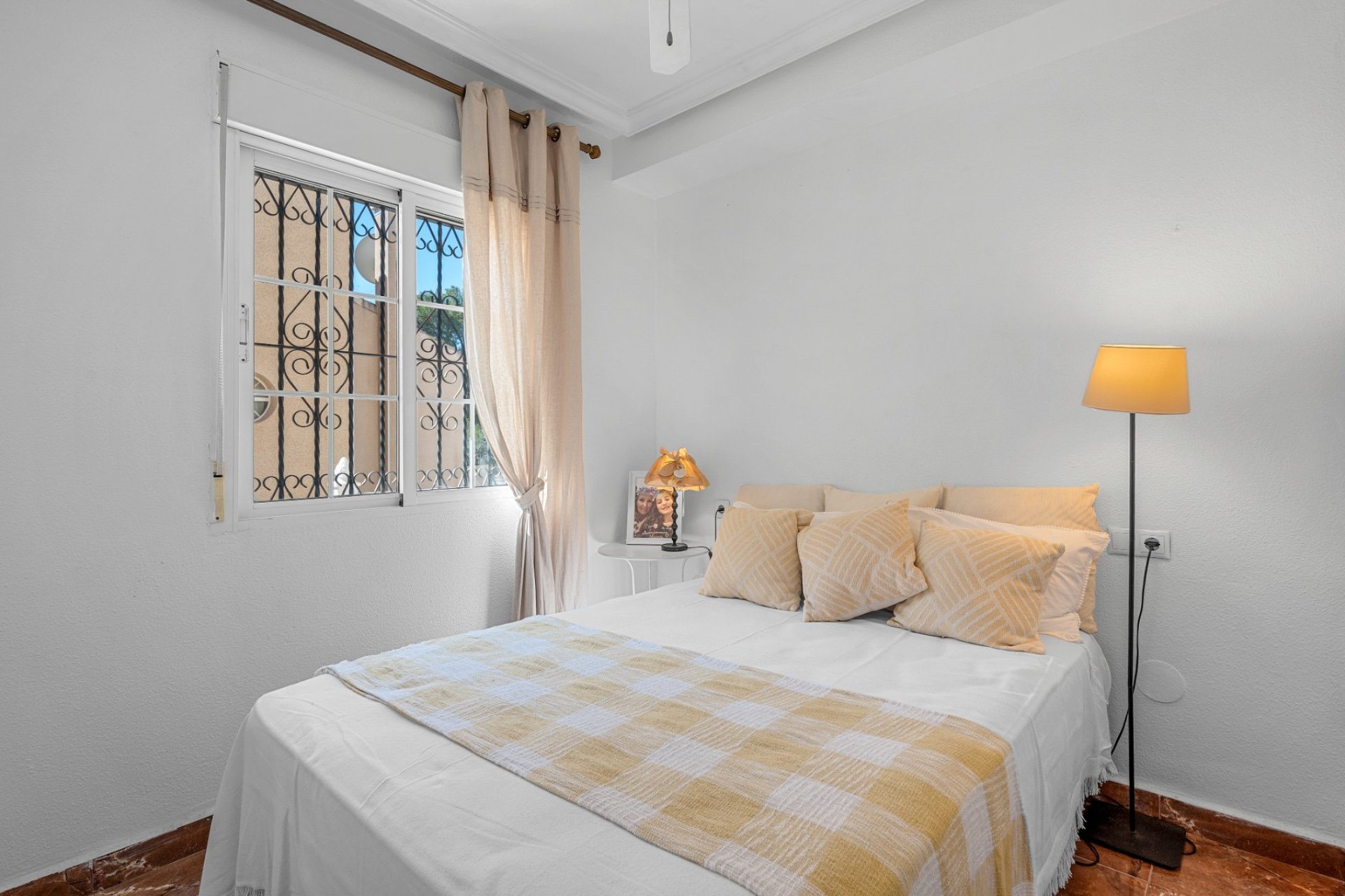 Revente - Villa -
Villamartin - Costa Blanca