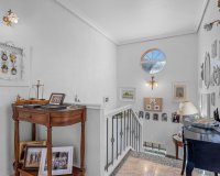 Revente - Villa -
Villamartin - Costa Blanca