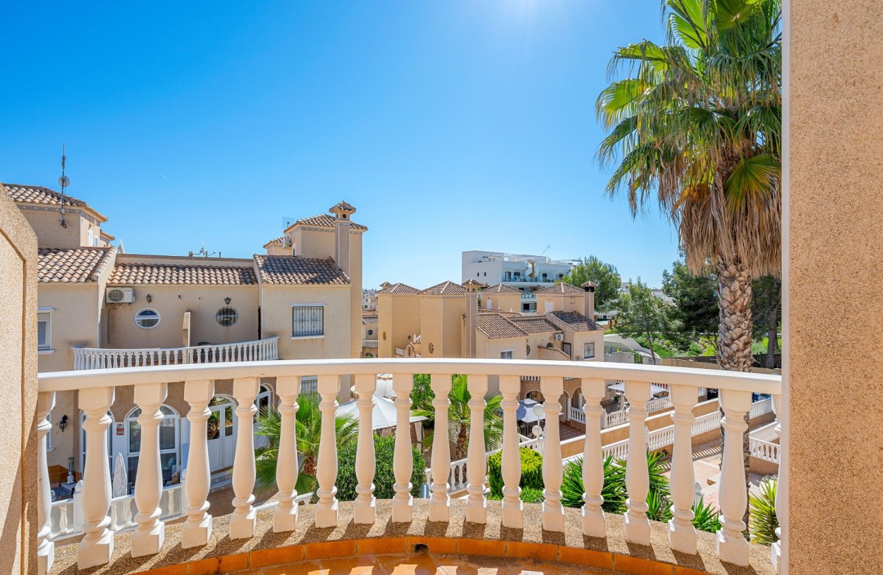 Revente - Villa -
Villamartin - Costa Blanca