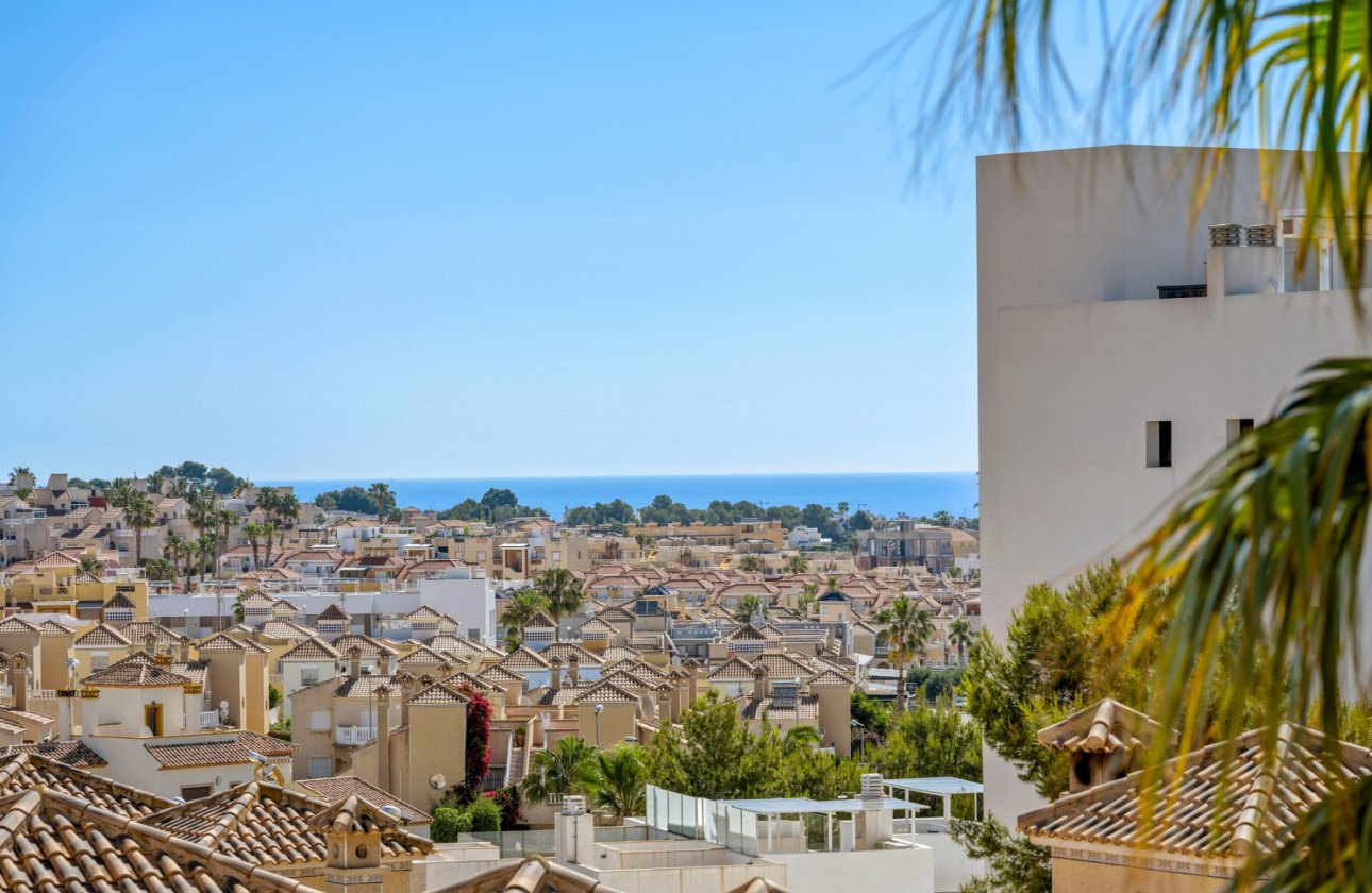 Revente - Villa -
Villamartin - Costa Blanca