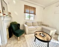Revente - Villa -
Villamartin - Costa Blanca