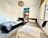 Revente - Villa -
Villamartin - Costa Blanca