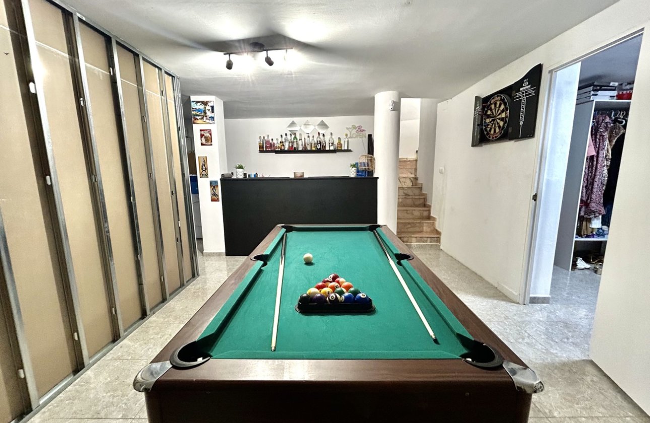 Revente - Villa -
Villamartin - Costa Blanca