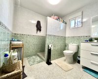 Revente - Villa -
Villamartin - Costa Blanca