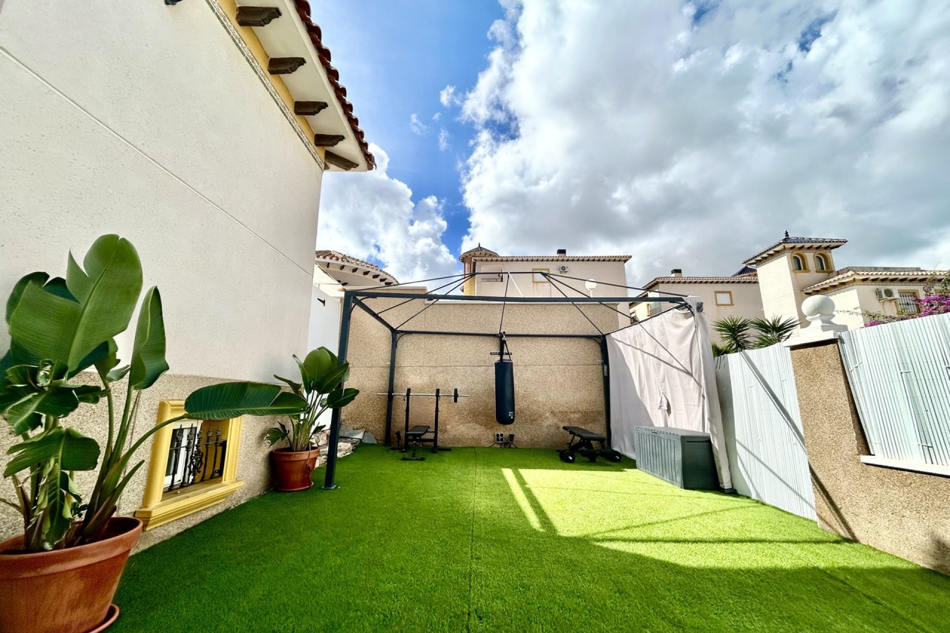 Revente - Villa -
Villamartin - Costa Blanca
