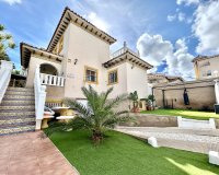 Revente - Villa -
Villamartin - Costa Blanca