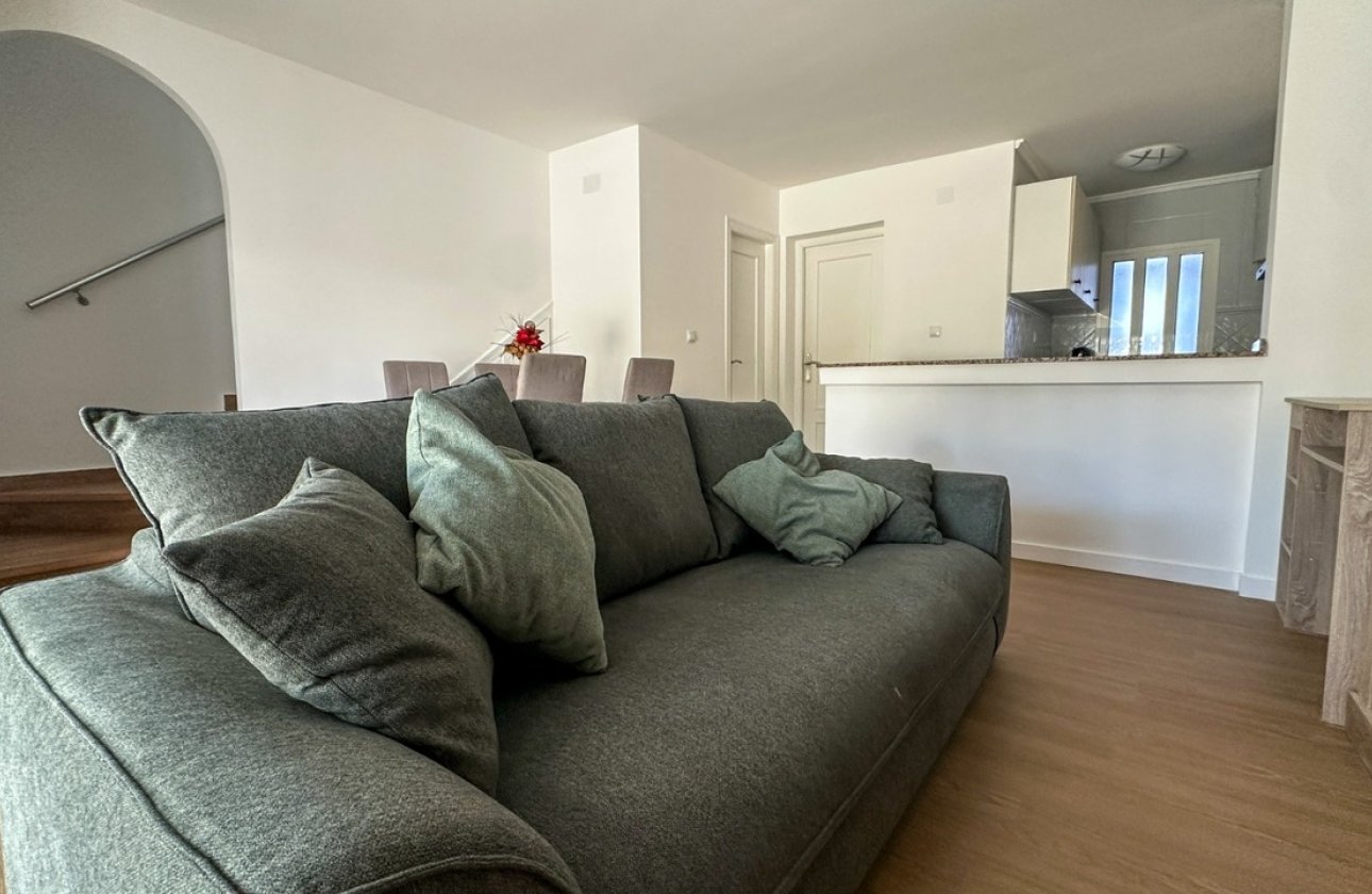 Revente - Villa -
Villamartin - Costa Blanca