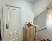 Revente - Villa -
Villamartin - Costa Blanca