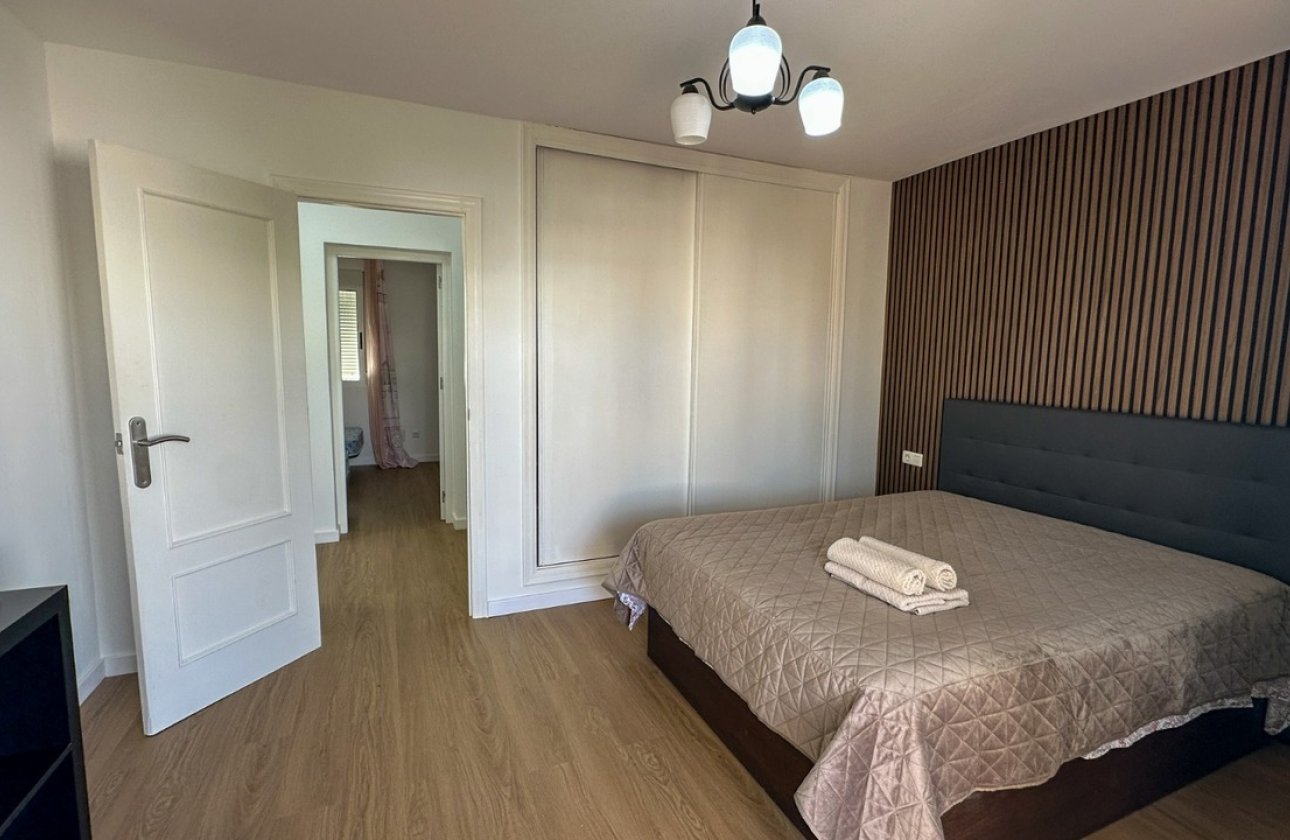 Revente - Villa -
Villamartin - Costa Blanca