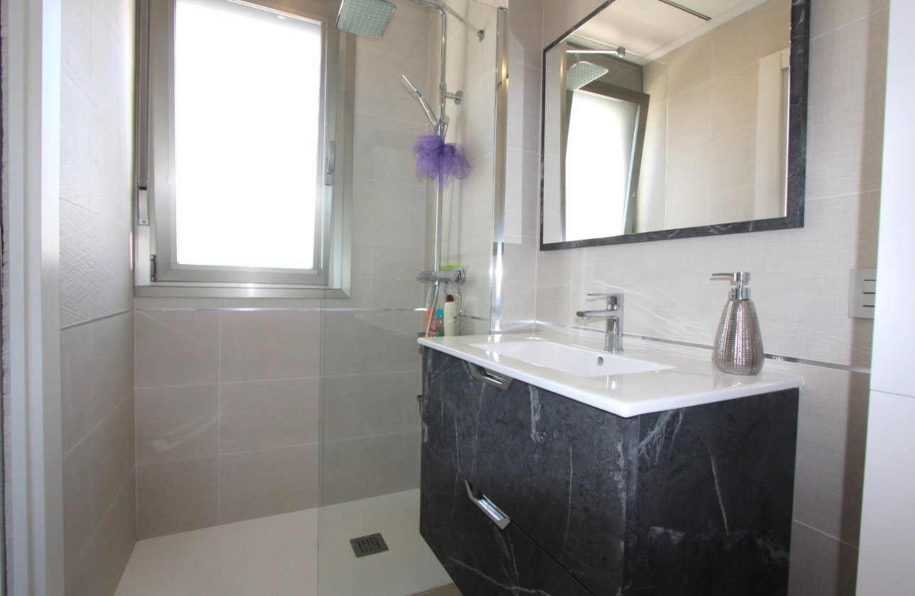 Revente - Villa -
Villamartin - El Galan