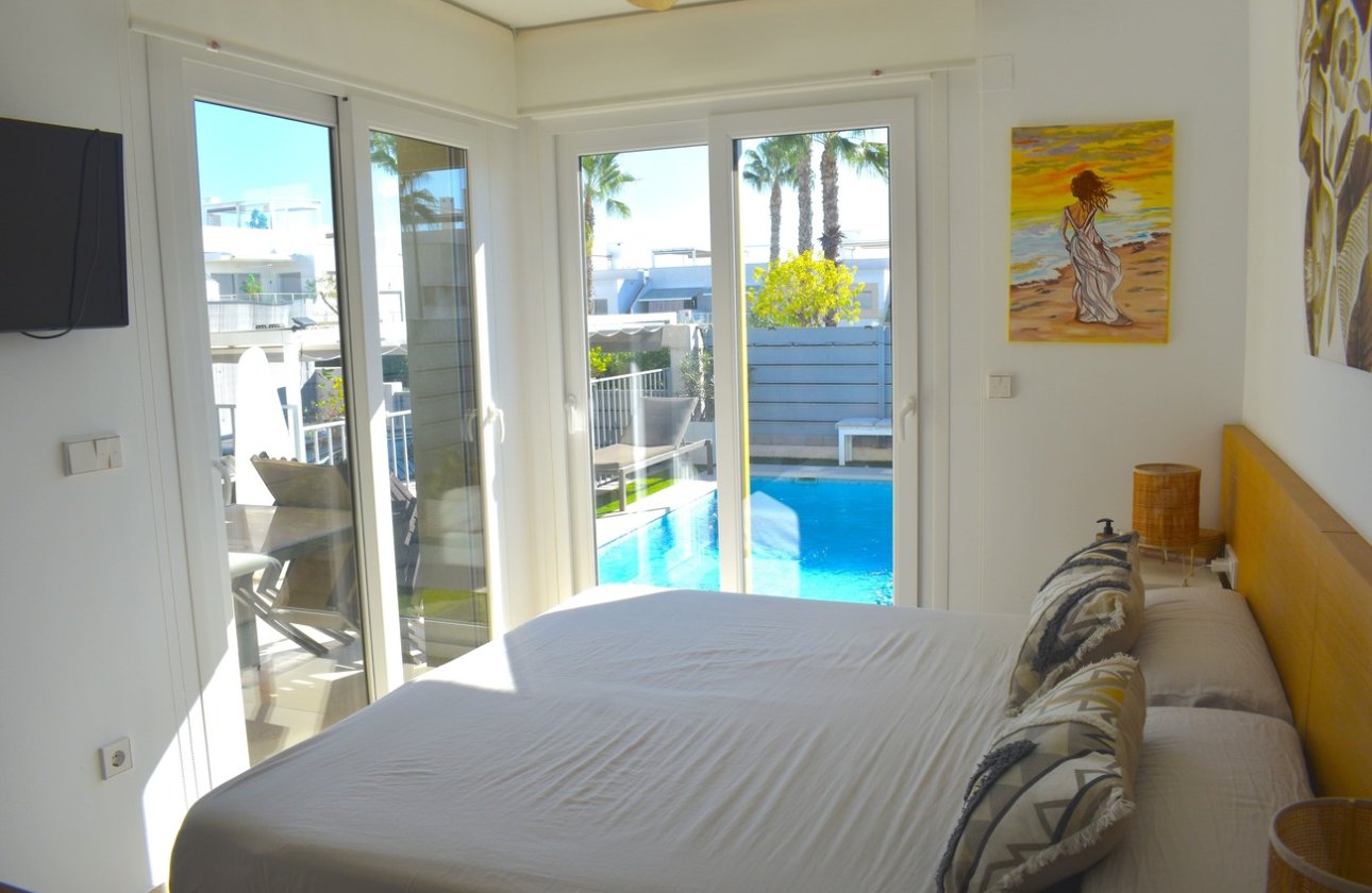 Revente - Villa -
Vistabella Golf Entre Naranjos - Inland
