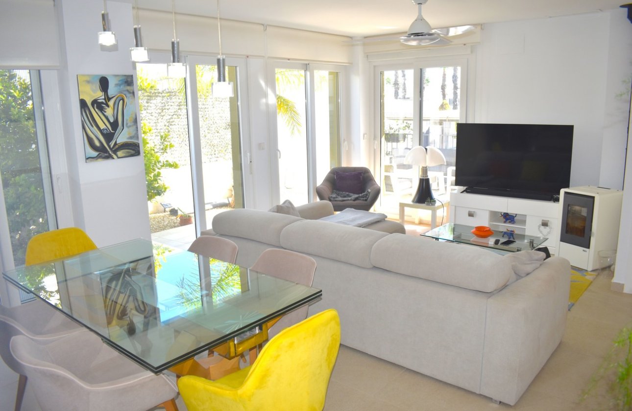 Revente - Villa -
Vistabella Golf Entre Naranjos - Inland