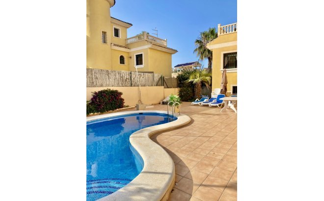 Semi Detached - Herverkoop - Villamartin - Villamartin