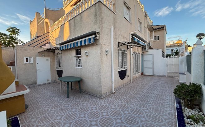 Semi Detached - Revente - Torrevieja - Carrefour