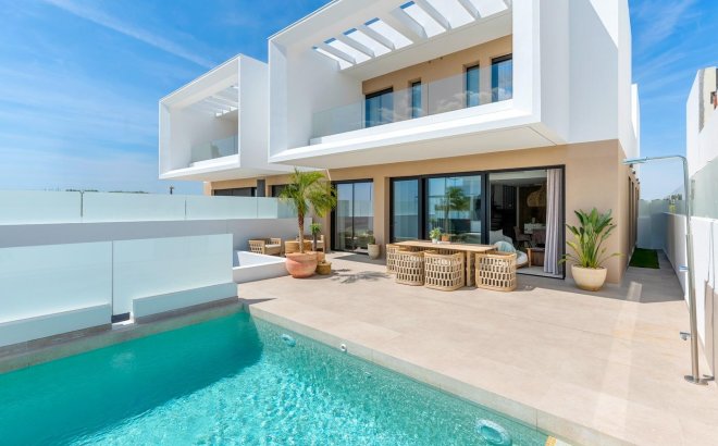 Semidetached - Nouvelle Construction - Dolores - Sector 3