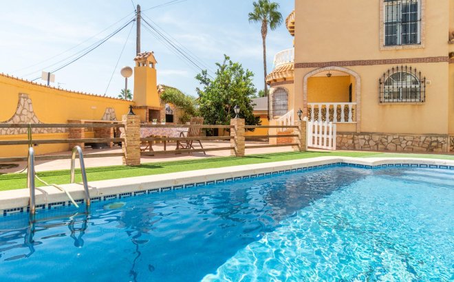 Town House - Herverkoop - Orihuela Costa - Los Almendros-la Florida