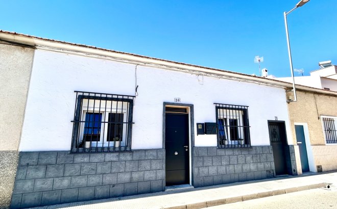 Town House - Herverkoop - San Miguel de Salinas - Inland