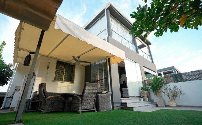 Town House - Herverkoop - Torrevieja - Aguas Nuevas