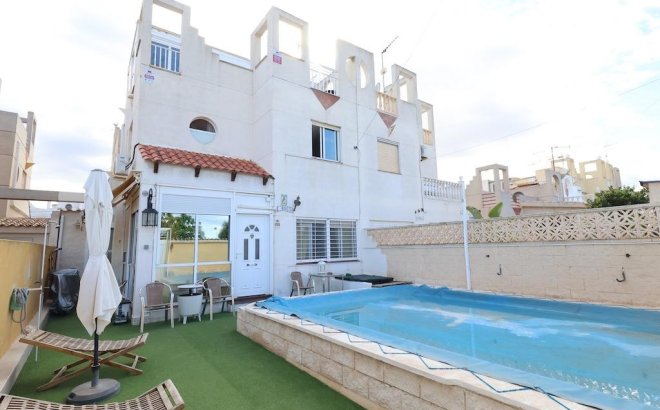 Town House - Herverkoop - Torrevieja -
                Costa Blanca