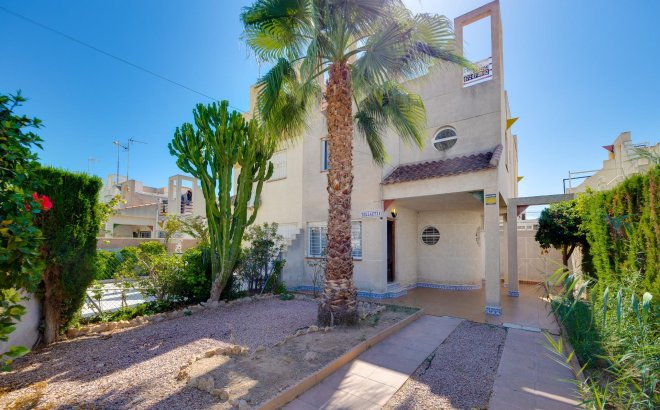 Town House - Herverkoop - Torrevieja - Paraje Natural