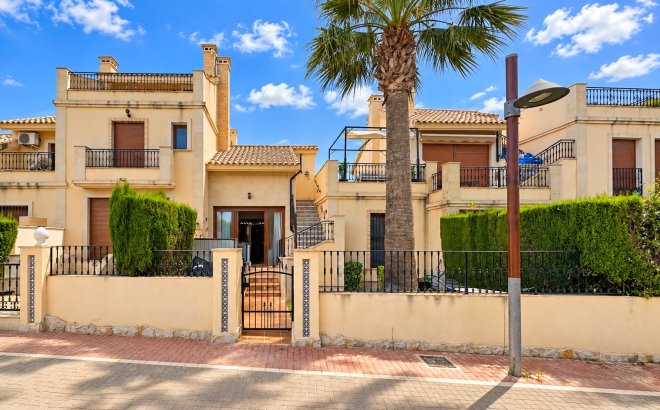 Town House - Resale - La Finca Golf Resort - Inland