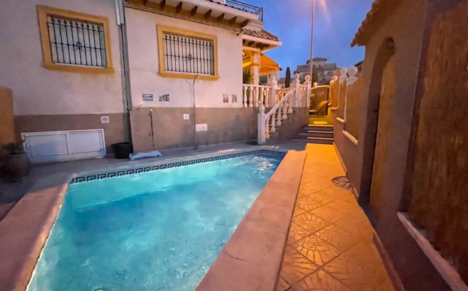 Town House - Resale - Orihuela Costa - Villamartín