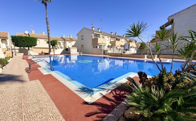 Town House - Resale - Torrevieja -
                Costa Blanca