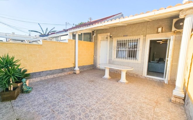 Town House - Resale - Torrevieja - El Limonar